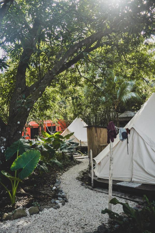 Lost Boyz Hostel Playa Santa Teresa  Buitenkant foto